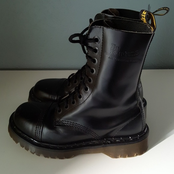 🚫SOLD🚫 Vintage 90's Dr. Martens Combat Boots - Picture 4 of 8